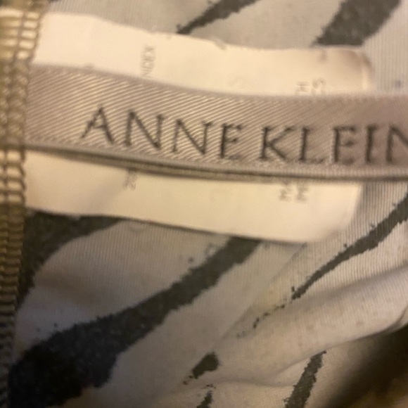 Anne Klein tankini from Neiman Marcus - Picture 2 of 2